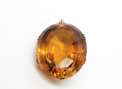 Lot 51 - An early 20th Century citrine pendant.