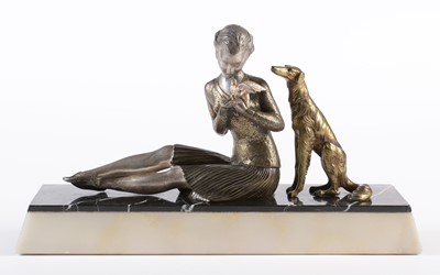 Lot 779 - A continental Art Deco style group