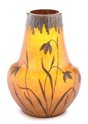Lot 611 - Small Loetz style art glass vase