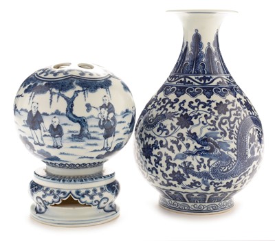 Lot 475 - Reproduction Chinese blue and white vase, Reproduction Chinese Wig stand. (2)