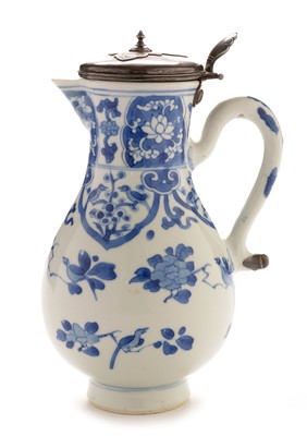 Lot 437 - Kangxi water jug