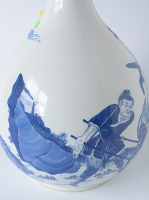 Lot 450 - 19th Century Chinese bottle vase