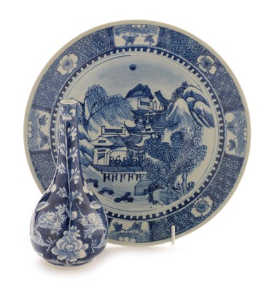 Lot 442 - Chinese bottle vase, Chinese charger