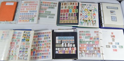 Lot 38 - Commonwealth accumulation.