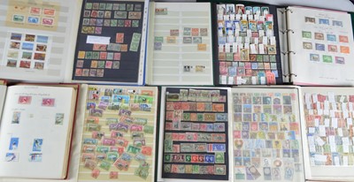 Lot 39 - Commonwealth accumulation.