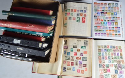 Lot 50 - World accumulation in stock books.