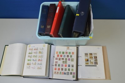 Lot 170 - Commonwealth accumulation.