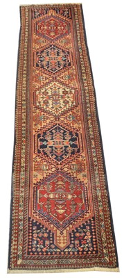 Lot 719 - Sarab runner