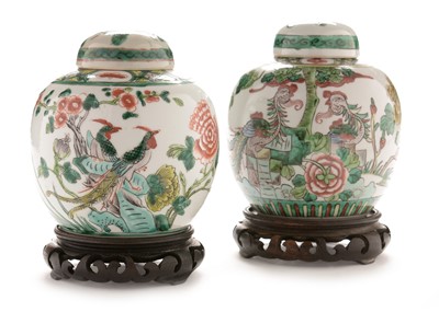 Lot 450 - Pair of famille Vert ginger jars