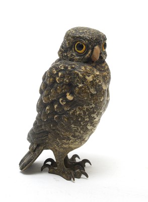 Lot 811 - Franz Bergman cold painted bronze owl