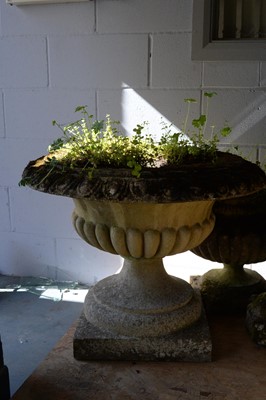 Lot 159 - 20th C composite stone garden urn.