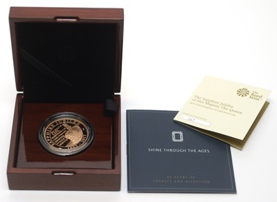 Lot 25 - A Queen Elizabeth II Sapphire Jubilee £5 gold proof coin