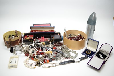 Lot 314 - Qty. of costume jewellery and watches.