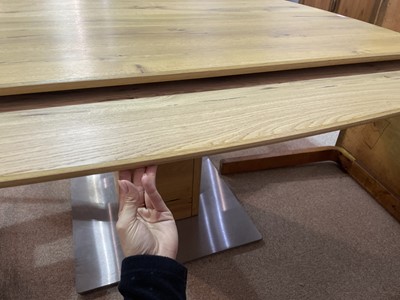 Lot 47 - Venjakob light oak extending dining table