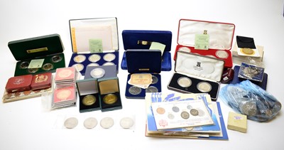 Lot 42 - Commemorative metal coins