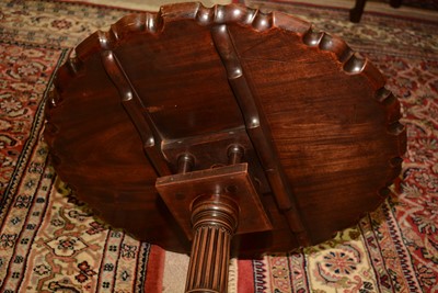 Lot 685 - 19th Century mahogany tripod table