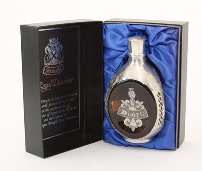 Lot 46 - Dimple Royal Decanter De Luxe Scottish Whisky.