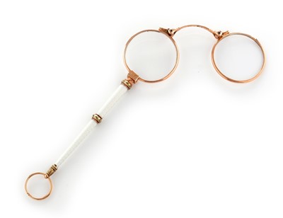 Lot 226 - A fine Russian gold and enamel lorgnette