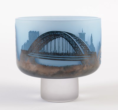Lot 729 - Newcastle and Gateshead pedestal bowl