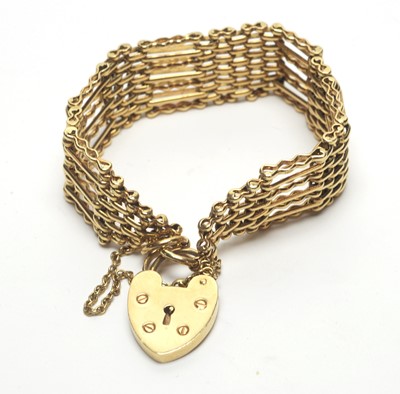 Lot 77 - 9ct yellow gold gatelink bracelet