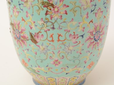 Lot 308 - Chinese vase