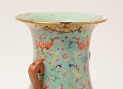 Lot 308 - Chinese vase