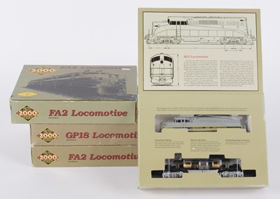 Lot 7 - Proto 2000 Series HO-gauge locomotives; and a Proto 2000 Heritage Scene.