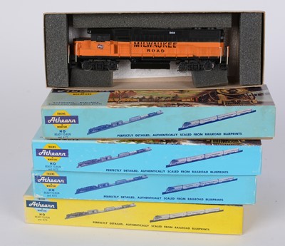 Lot 121 - Nine Athearn HO-gauge model diesel electric locomotives