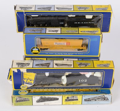 Lot 166 - AHM HO-gauge model railway