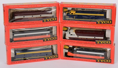 Lot 710 - Three pairs of Tycho HO-gauge diesel electric locomotives