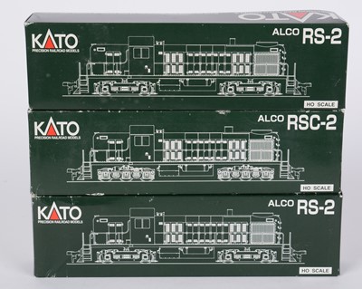 Lot 205 - Three Kato HO-gauge diesel electric locomotives