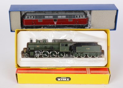 Lot 212 - Tricks railway locomotives