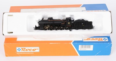 Lot 219 - Three Roco HO-gauge model steam locomotives and tenders