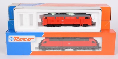 Lot 226 - Five Roco HO-gauge diesel electric locomotives