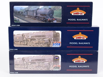 Lot 314 - Three Bachmann 00-gauge steam locomotives and tenders