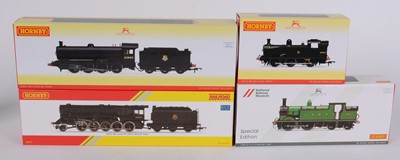 Lot 384 - Hornby 00-gauge locomotives