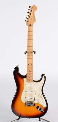 Lot 329 - Fender Mexico Stratocaster