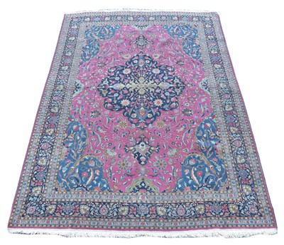 Lot 96 - An Isfahan carpet.
