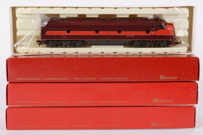 Lot 48 - Rivarossi HO-gauge American GM EMD E-8 locomotive pairs and other items.
