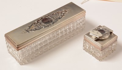 Lot 181 - A fine early Victorian travel box
