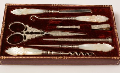 Lot 181 - A fine early Victorian travel box