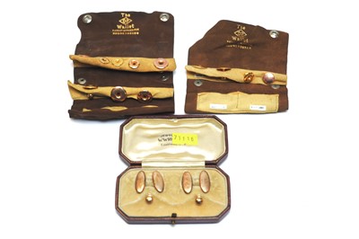 Lot 174 - Antique gold and yellow metal studs
