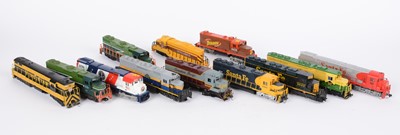 Lot 234 - HO-gauge North American-Outline diesel locomotives.