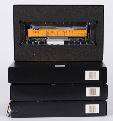 Lot 63 - HO-gauge American-Outline diesel locomotives