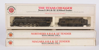 Lot 109 - Three Bachmann HO-gauge model steam locomotives with tenders