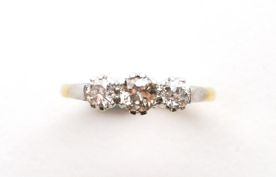 Lot 1 - Three stone diamond ring