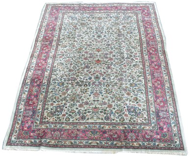 Lot 405 - A Kashan carpet
