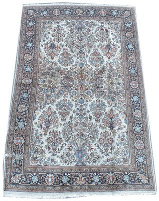 Lot 417 - Antique Farahan rug
