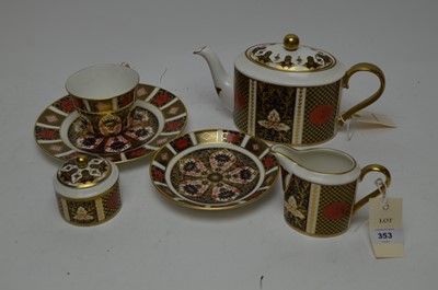Lot 353 - A Royal Crown Derby and Crysnathemum Abbeydale teaware