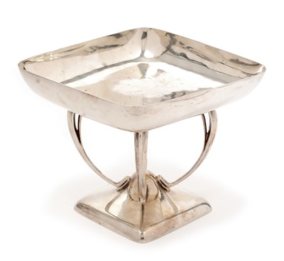 Lot 180 - Arts and Crafts silver tazza